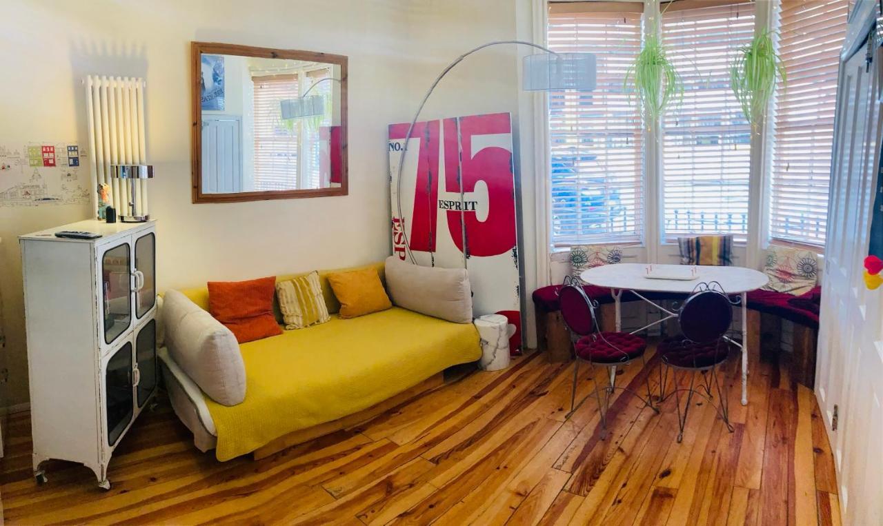 Two Top Central Beach Studios - Also Separate Spa Cabin And Watersports Brighton Eksteriør bilde