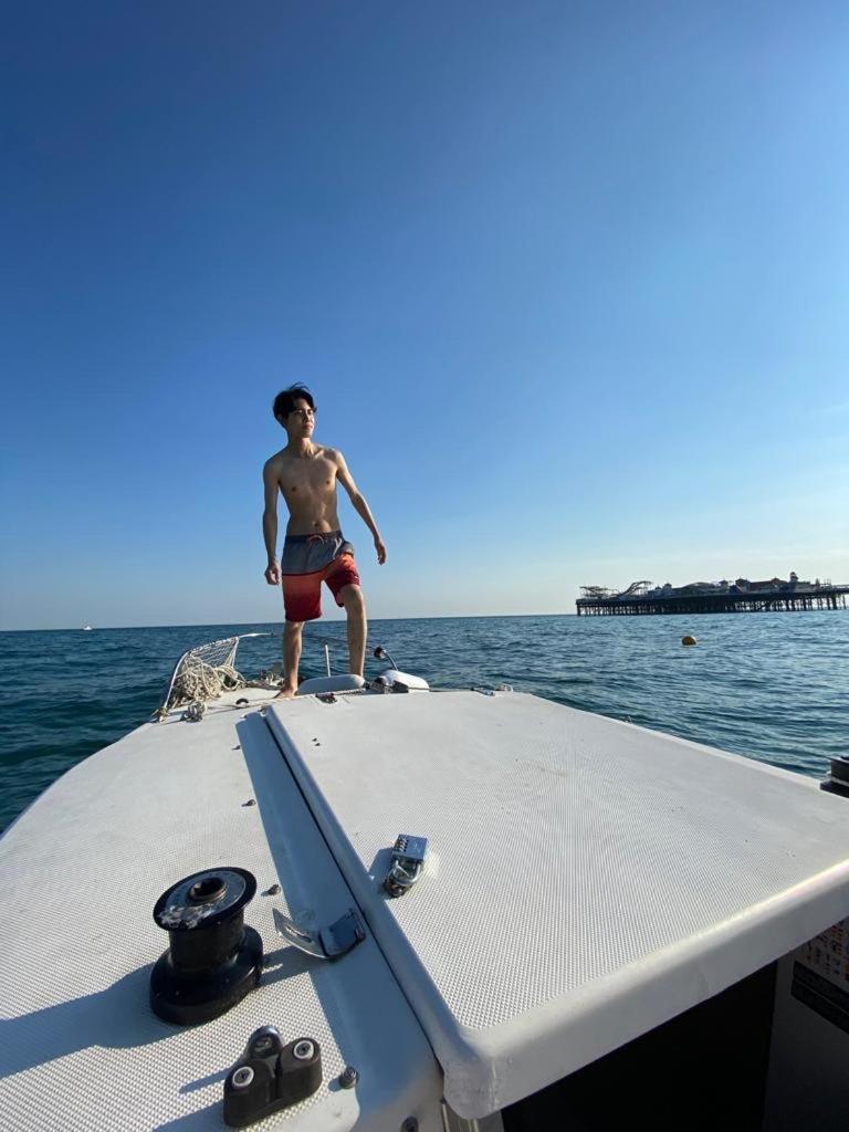 Two Top Central Beach Studios - Also Separate Spa Cabin And Watersports Brighton Eksteriør bilde