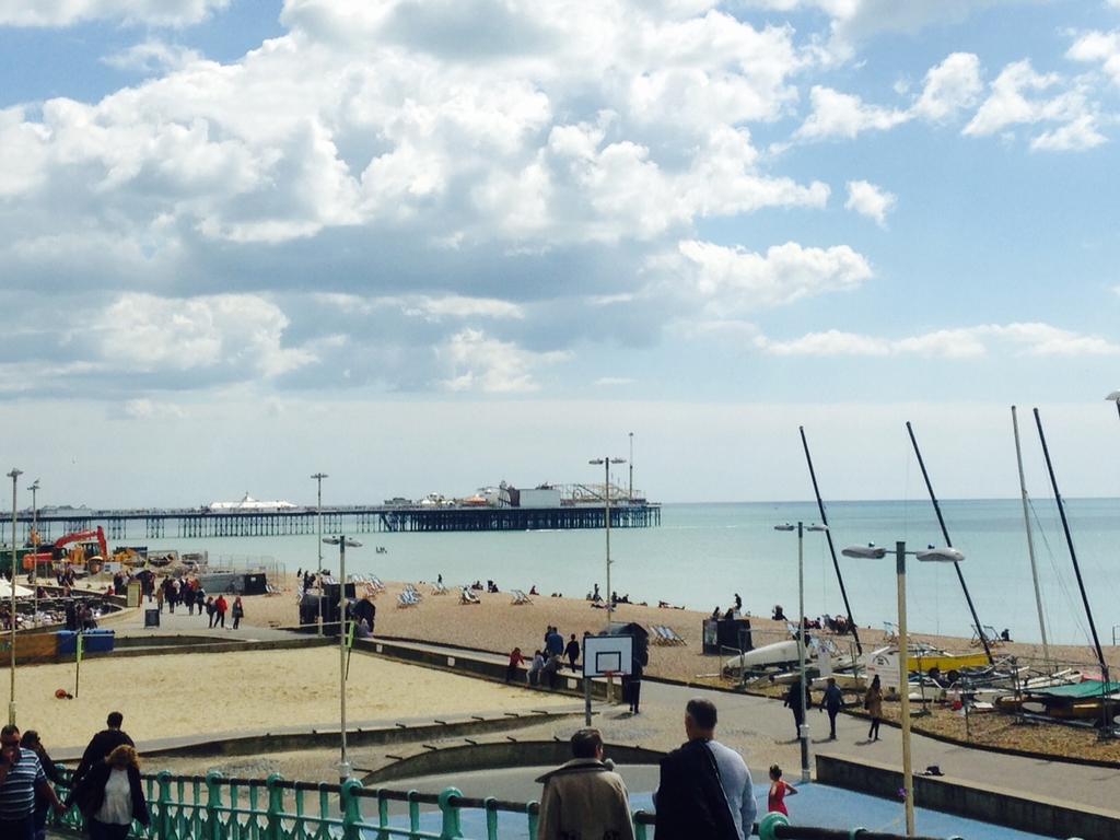 Two Top Central Beach Studios - Also Separate Spa Cabin And Watersports Brighton Eksteriør bilde