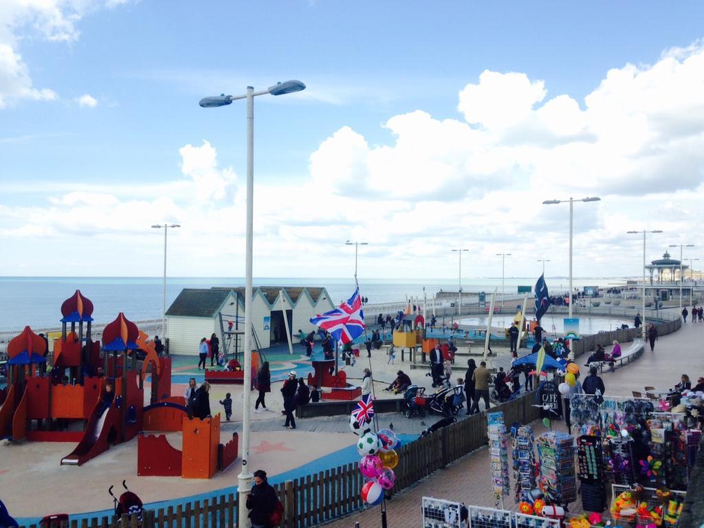 Two Top Central Beach Studios - Also Separate Spa Cabin And Watersports Brighton Eksteriør bilde